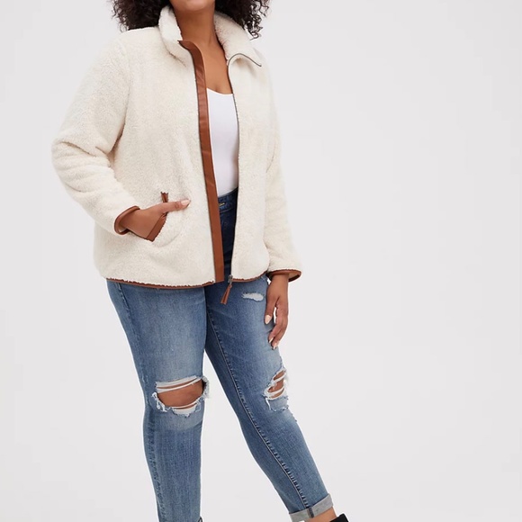 Torrid Faux Shearling Contrast Trim Ivory Zip Front Jacket - Picture 12 of 13